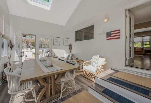 Dining room, Interior, Wood Texture Flooring