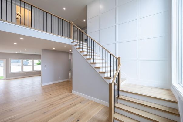Interior, Recessed Lighting, Wood Texture Flooring