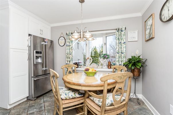 Chandelier, Dining room, Interior, Kitchen, Pendant Lights