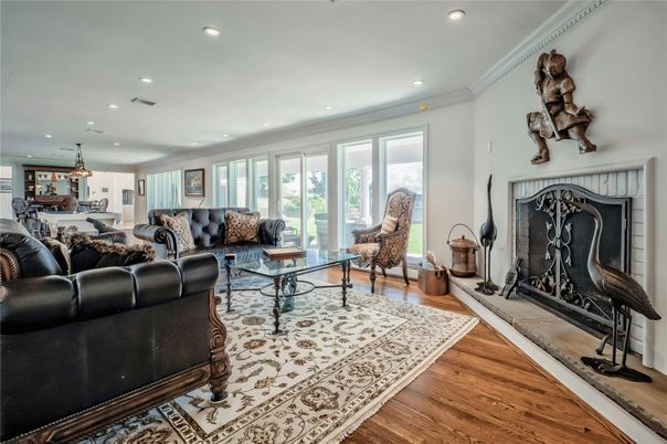 Fireplace, Interior, Living room, Pendant Lights, Recessed Lighting, Wood Texture Flooring