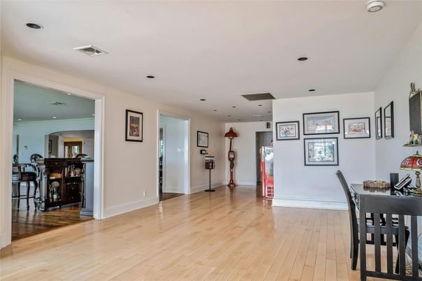 Dining room, Interior, Recessed Lighting, Wood Texture Flooring