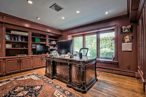 Home Office, Interior, Recessed Lighting, Wood Texture Flooring