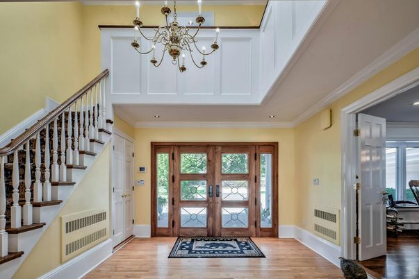 Chandelier, Interior, Recessed Lighting, Wood Texture Flooring