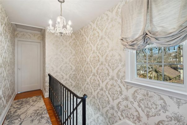 Chandelier, Interior, Marble