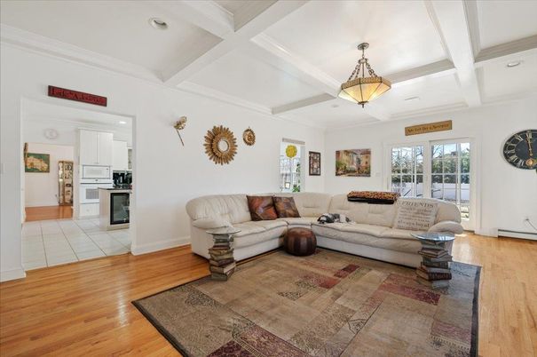 Interior, Kitchen, Living room, Pendant Lights, Recessed Lighting, Wood Texture Flooring