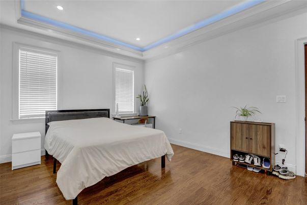 Bedroom, Interior, Recessed Lighting, Wood Texture Flooring