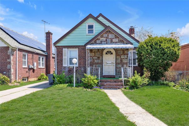 Exterior, Facade, Brick Facade, Solar Panels, Queen Anne Victorian