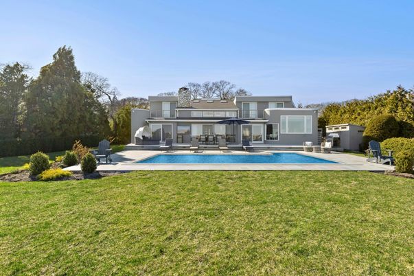 Backyard, Exterior, Pool