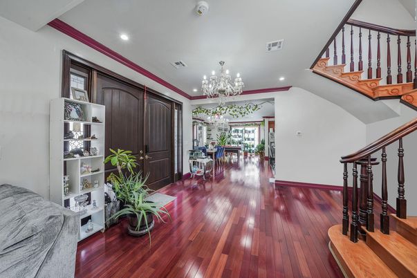 Chandelier, Dining room, Interior, Recessed Lighting, Wood Texture Flooring