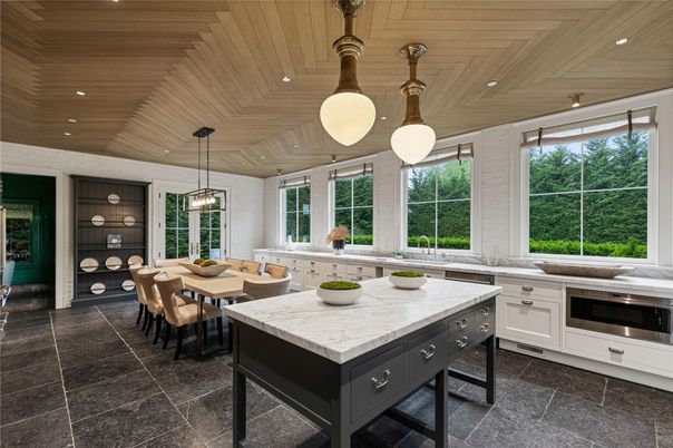 Dining room, Interior, Kitchen, Pendant Lights, Recessed Lighting, Stainless Steel Appliances, Wooden Ceilings