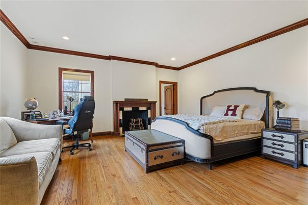 Bedroom, Fireplace, Home Office, Interior, Recessed Lighting, Wood Texture Flooring