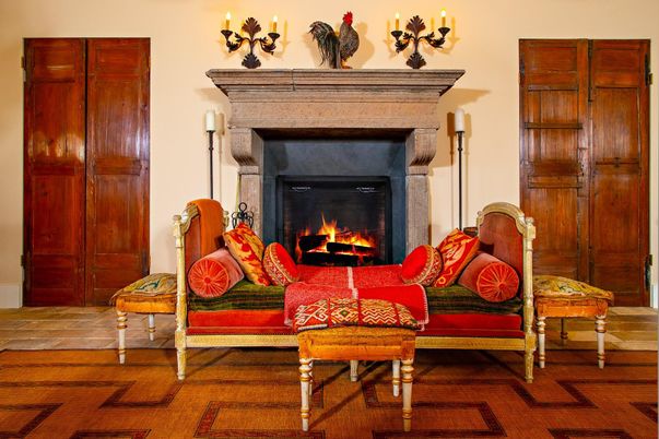 Fireplace, Interior, Living room