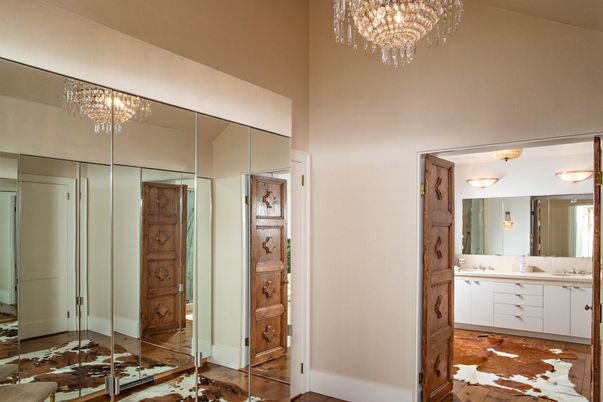 Bathroom, Chandelier, Interior