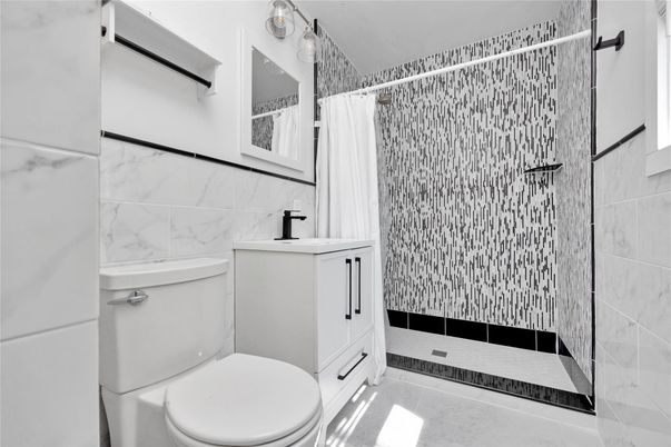 Bathroom, Interior, Marble Walls