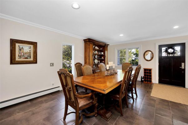 Dining room, Interior, Recessed Lighting