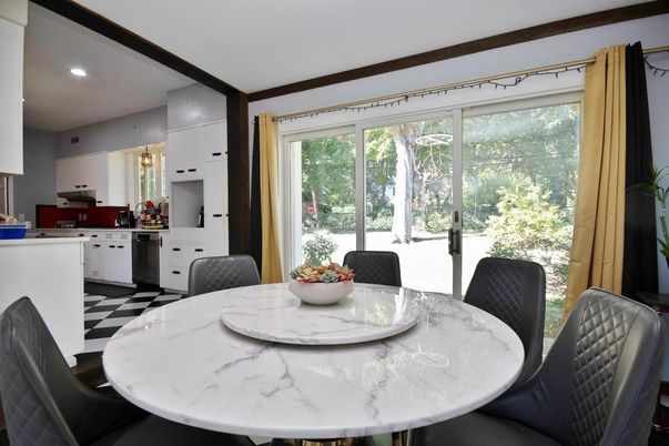 Dining room, Interior, Kitchen, Recessed Lighting