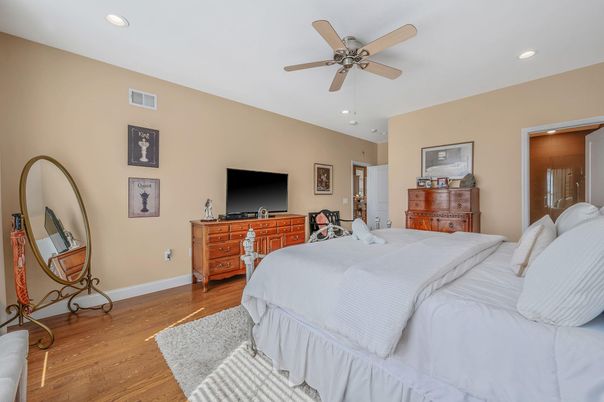 Bedroom, Interior, Recessed Lighting, Wood Texture Flooring
