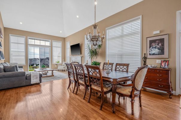 Chandelier, Dining room, Interior, Living room, Recessed Lighting, Wood Texture Flooring