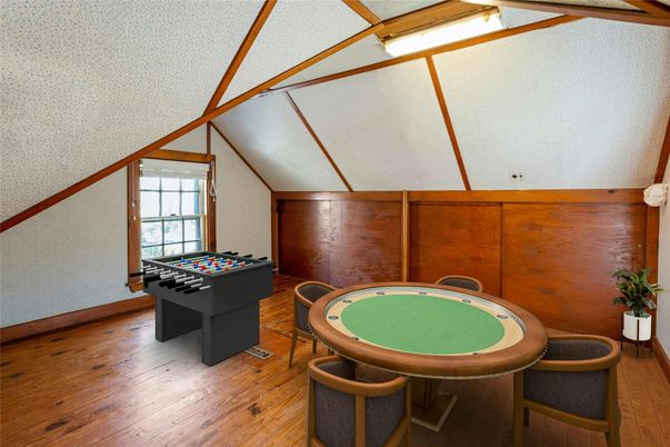 Game Room, Interior, Wood Texture Flooring