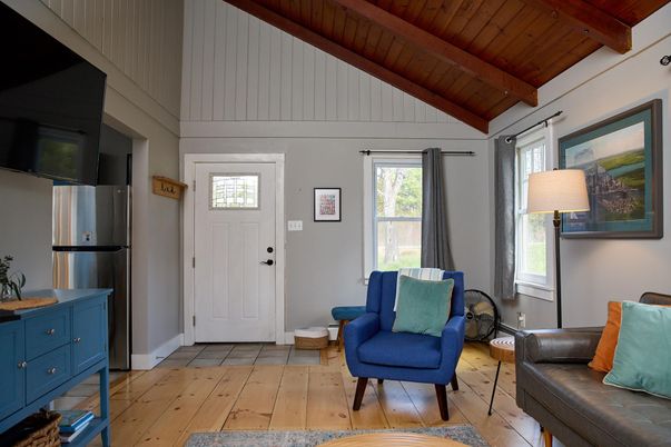 Interior, Stainless Steel Appliances, Wooden Beams, Wooden Ceilings, Wood Texture Flooring
