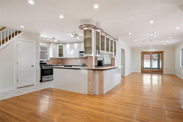 Interior, Kitchen, Recessed Lighting, Wood Texture Flooring