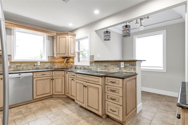 Interior, Kitchen, Recessed Lighting
