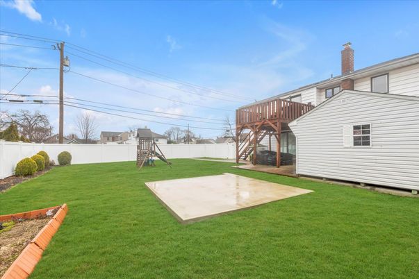 Backyard, Exterior, Playground