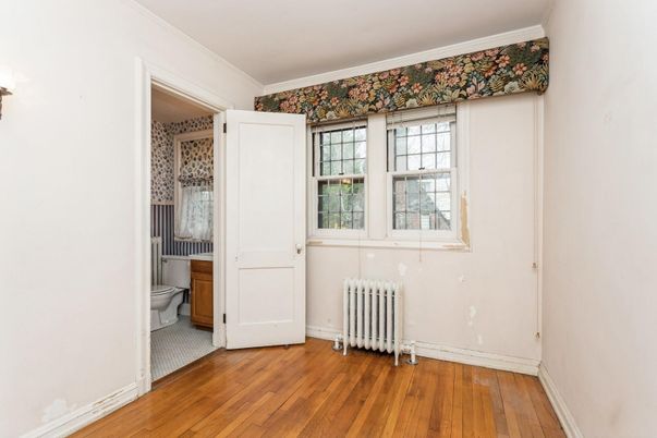 Bathroom, Empty room, Interior, Wood Texture Flooring