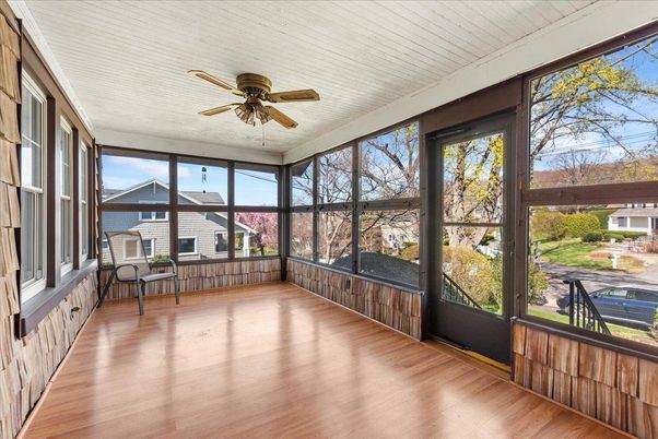 Interior, Sun Room, Wood Texture Flooring