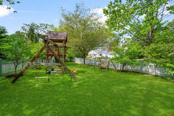 Backyard, Exterior, Playground