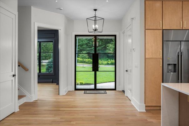 Interior, Pendant Lights, Recessed Lighting, Wood Texture Flooring