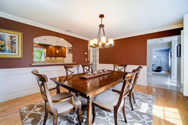 Chandelier, Dining room, Interior, Pendant Lights, Wood Texture Flooring