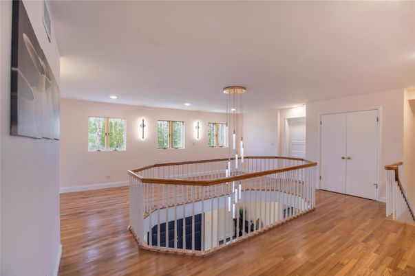 Interior, Pendant Lights, Recessed Lighting, Wood Texture Flooring