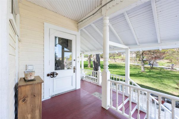 Interior, Sun Room, Wood Texture Flooring