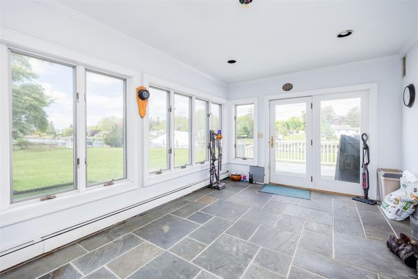 Interior, Recessed Lighting, Sun Room