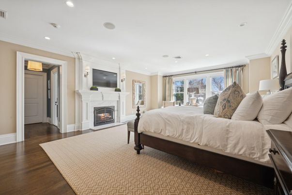 Bedroom, Fireplace, Interior, Recessed Lighting, Wood Texture Flooring