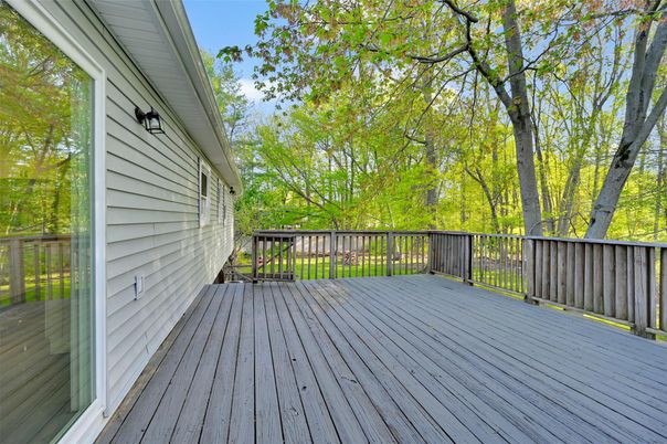 Exterior, Wood Texture Flooring