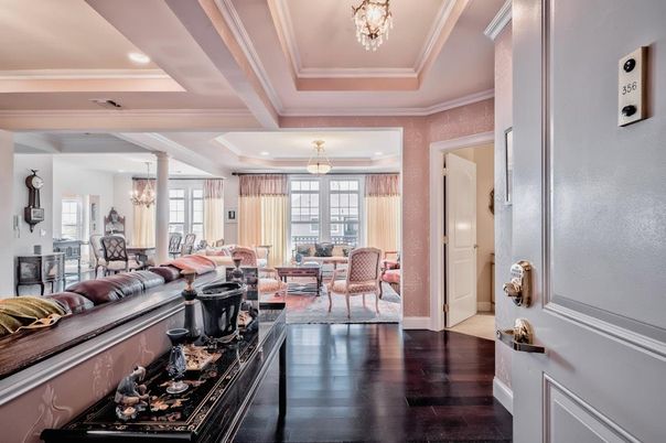 Chandelier, Dining room, Interior, Living room, Recessed Lighting, Wood Texture Flooring