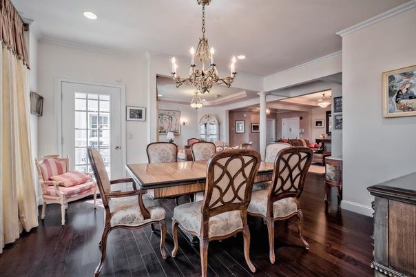 Chandelier, Dining room, Interior, Recessed Lighting, Wood Texture Flooring
