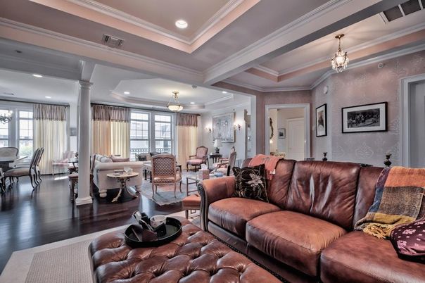 Dining room, Interior, Living room, Pendant Lights, Recessed Lighting, Wood Texture Flooring