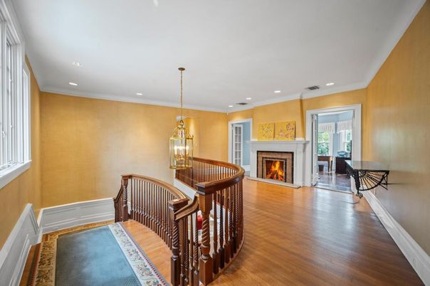 Chandelier, Fireplace, Interior, Pendant Lights, Recessed Lighting, Wood Texture Flooring