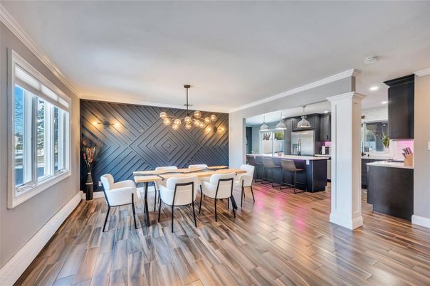 Dining room, Interior, Kitchen, Pendant Lights, Recessed Lighting, Wood Texture Flooring