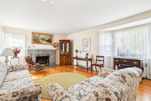 Bedroom, Fireplace, Interior, Living room, Wood Texture Flooring