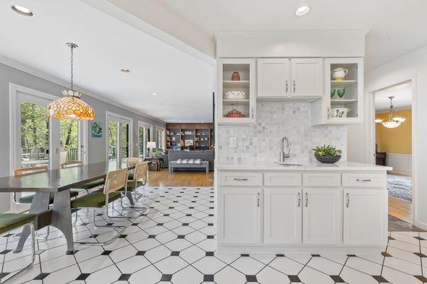Dining room, Interior, Kitchen, Living room, Pendant Lights, Recessed Lighting, Wood Texture Flooring