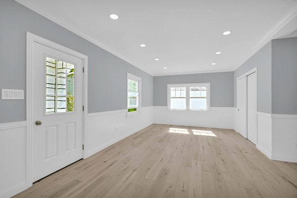 Empty room, Interior, Recessed Lighting, Wood Texture Flooring