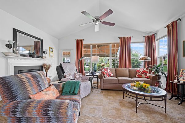 Fireplace, Interior, Living room