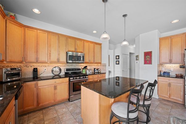 Interior, Kitchen, Pendant Lights, Recessed Lighting, Stainless Steel Appliances