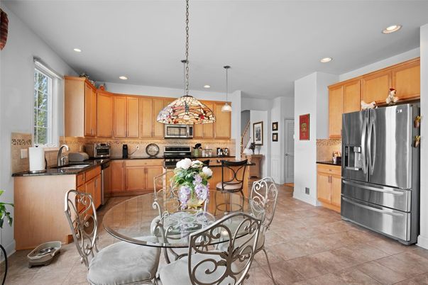 Dining room, Interior, Kitchen, Pendant Lights, Recessed Lighting, Stainless Steel Appliances