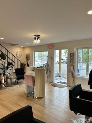 Interior, Living room, Pendant Lights, Recessed Lighting, Wood Texture Flooring