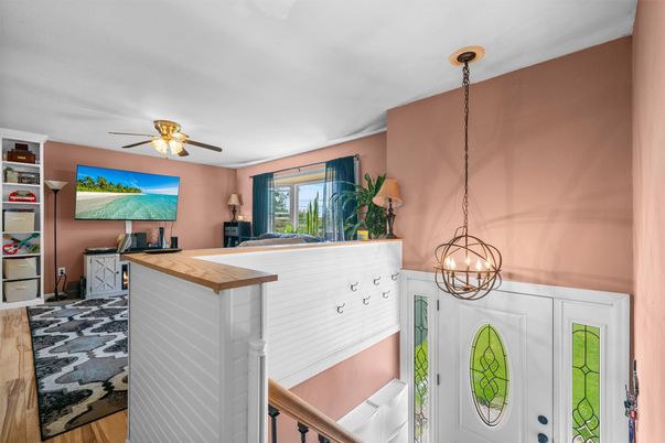 Interior, Kitchen, Pendant Lights, Wood Texture Flooring